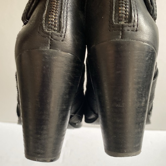 ALDO Black Leather Booties!!! Block Heel !!! - Picture 6 of 6